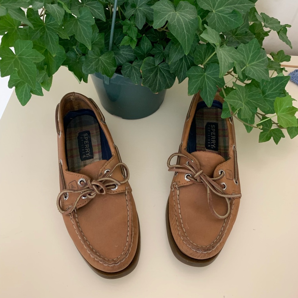 SPERRY women’s top-siders
